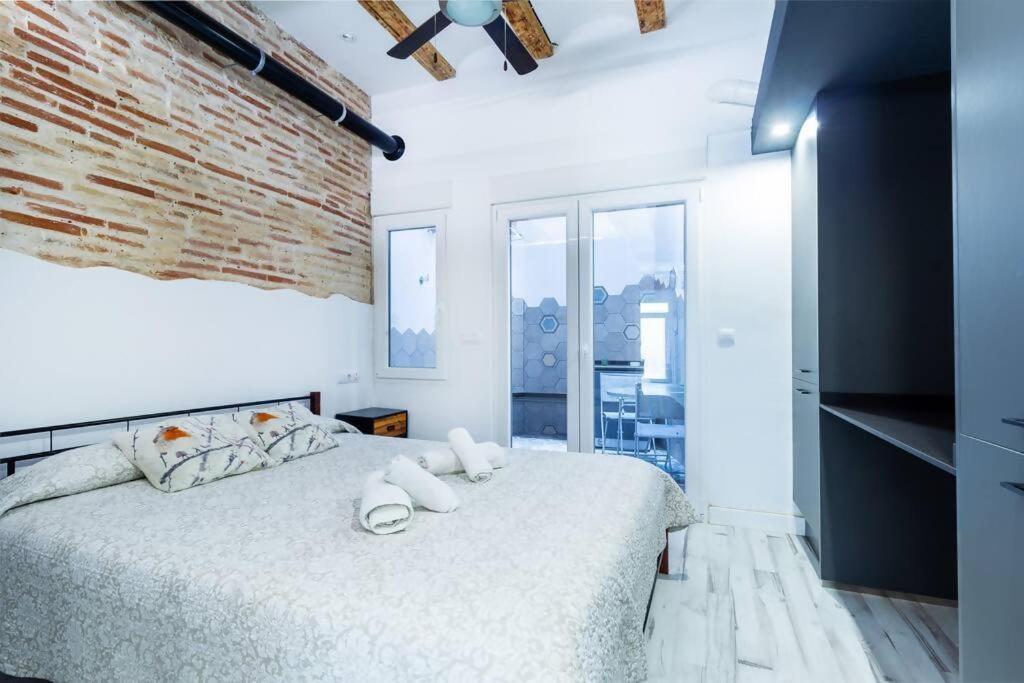 Chic Estudio Privado Al Lado De La Playa บาเลนเซีย ภายนอก รูปภาพ