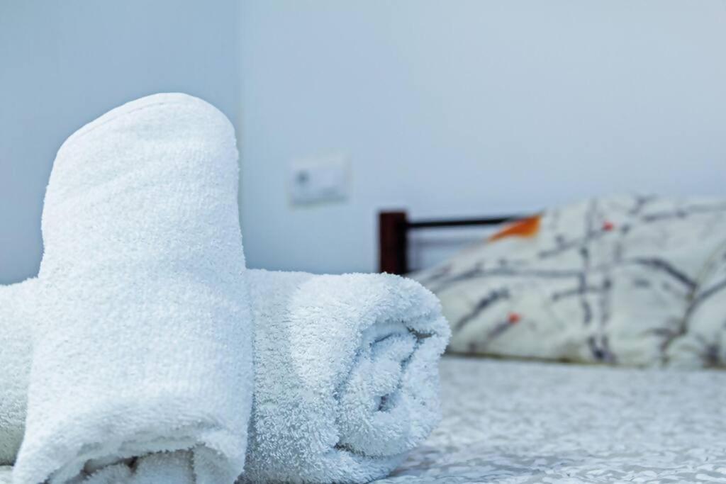 Chic Estudio Privado Al Lado De La Playa บาเลนเซีย ภายนอก รูปภาพ